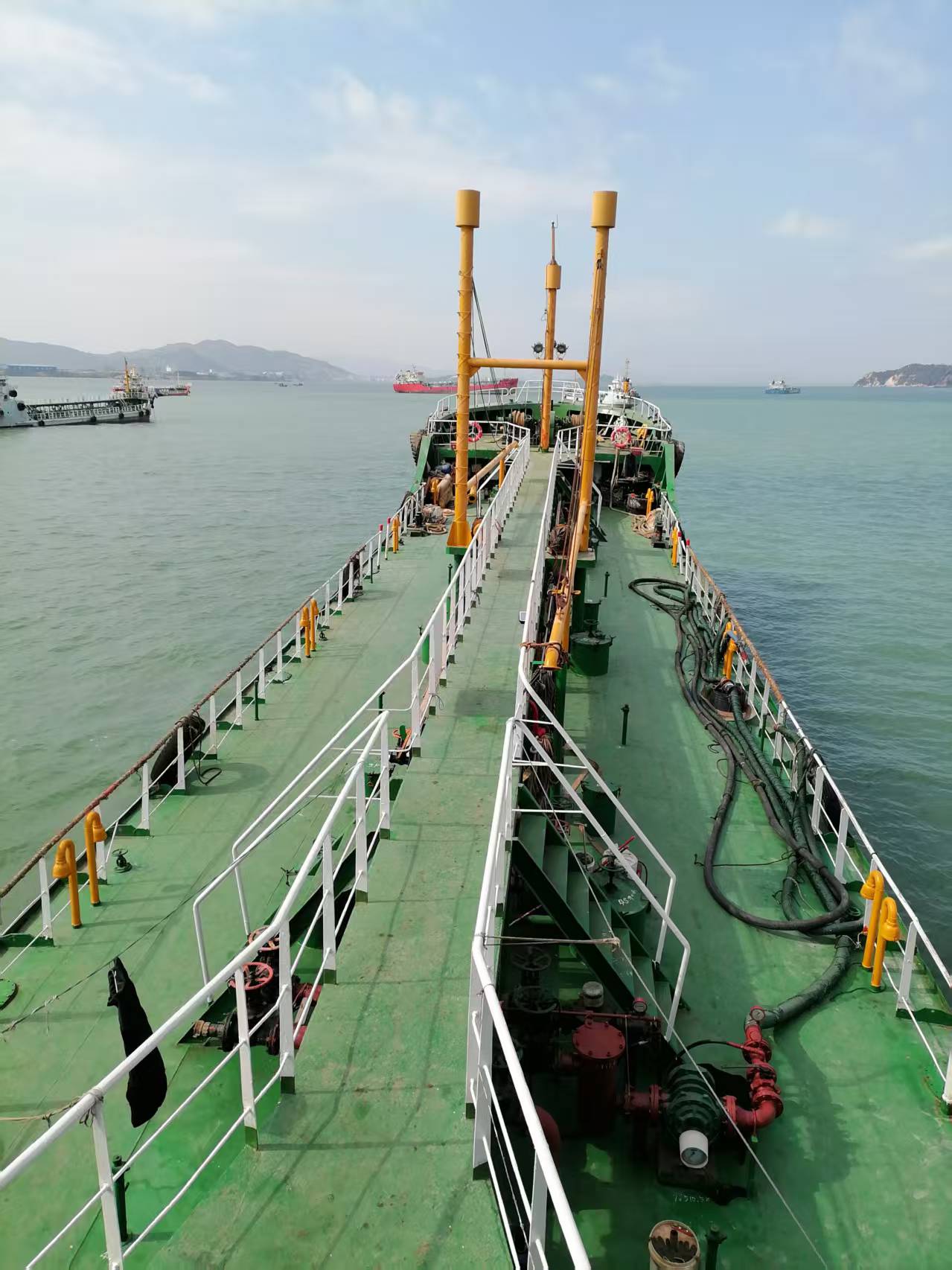 2011年-900吨-油船
