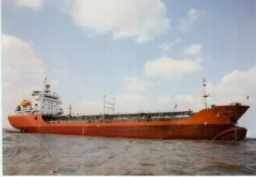 2011年-4200吨-CCS-油船