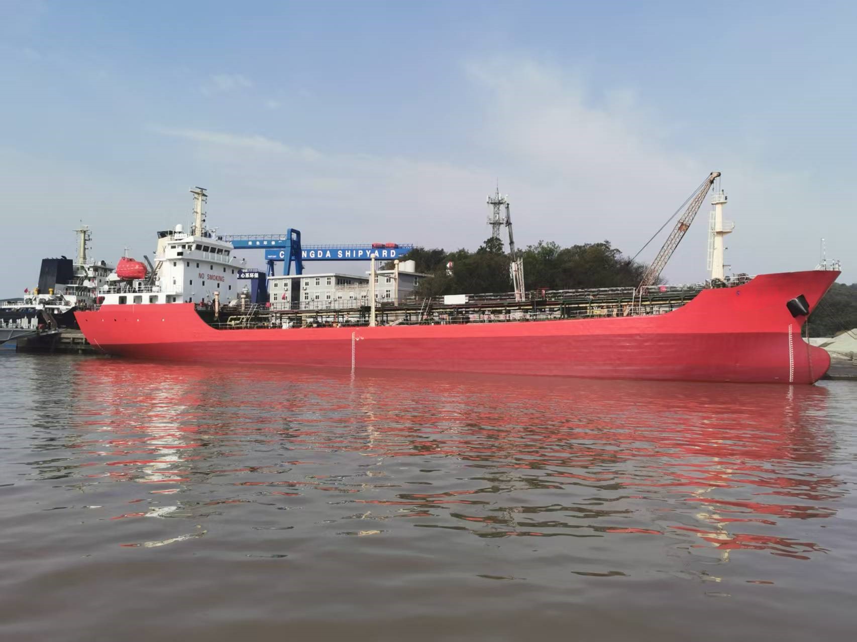 2007-4300吨  油船