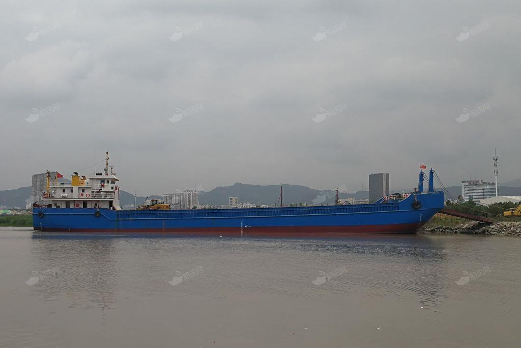 2020-2500吨-后驾甲板驳船