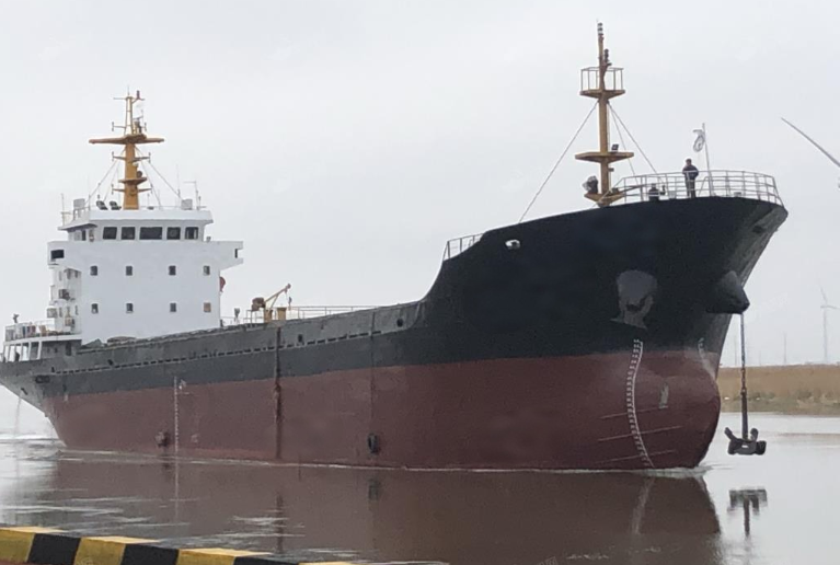 2008年-3300吨-散货船